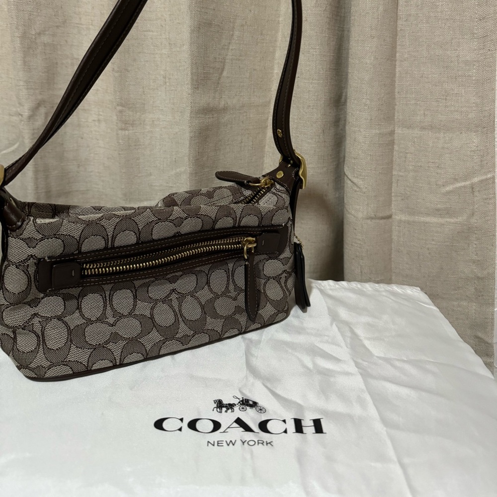 Coach